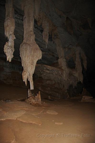 11 Lapa Doce cave .jpg